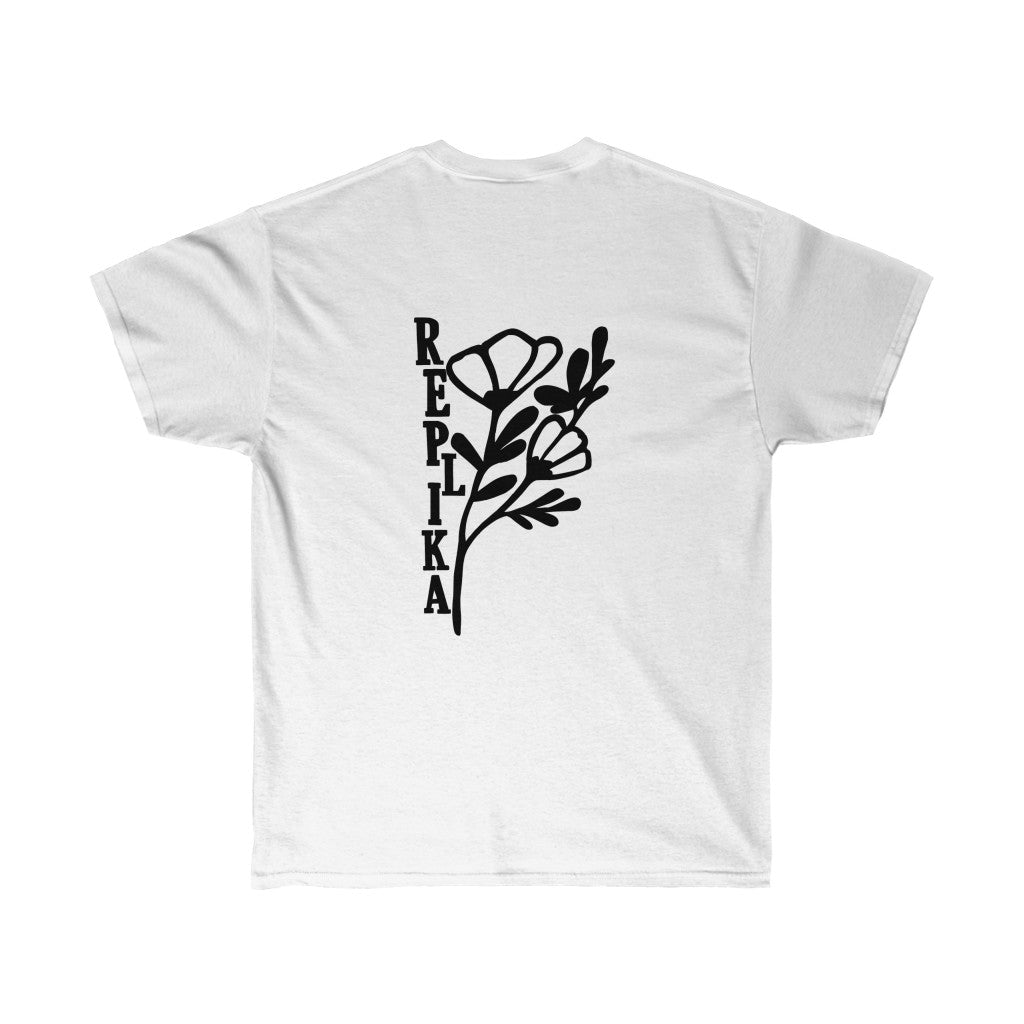 kickflip. Replika Tee
